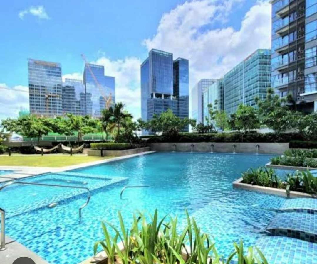 Uptown Parksuites Bgc Taguig Eksteriør bilde